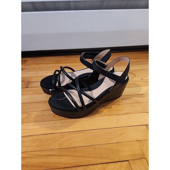 Cole Haan Women’s Grand Strappy Black Platform Wedge Sandal Size 7.5B - Picture 1 of 9